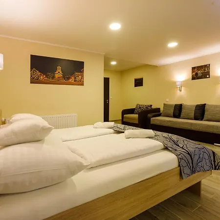 Panzio Bed & Breakfast Gyula