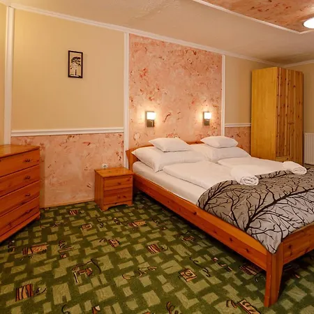 Bed & Breakfast Panzio 3*