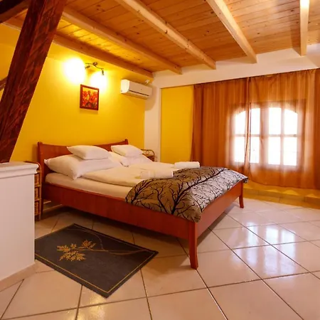 Bed & Breakfast Panzio