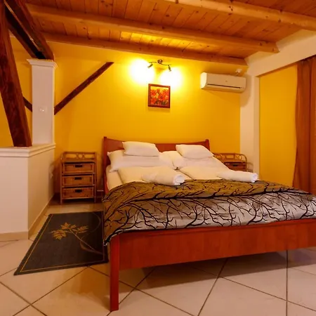 Panzio Bed & Breakfast Gyula