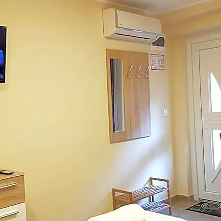 Bed & Breakfast Panzio