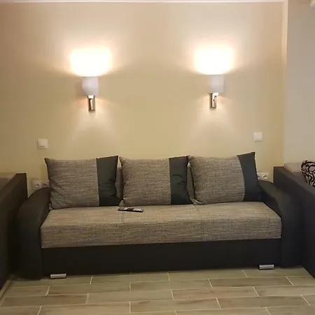 Panzio Bed & Breakfast 3*