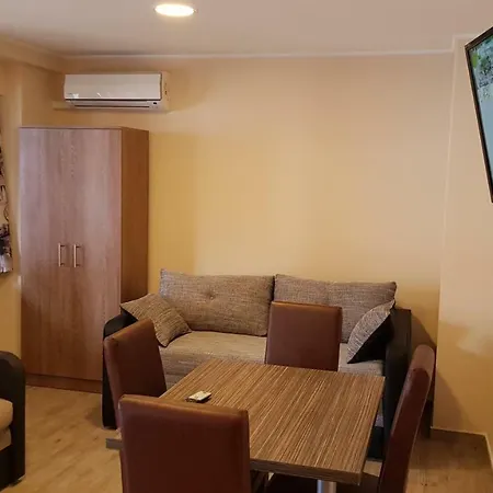 Bed & Breakfast Panzio 3*