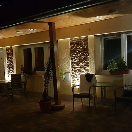 Panzio 3*