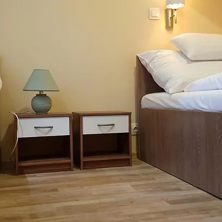 Panzio Bed & Breakfast Gyula