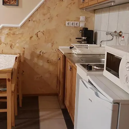 Panzio Bed & Breakfast 3*