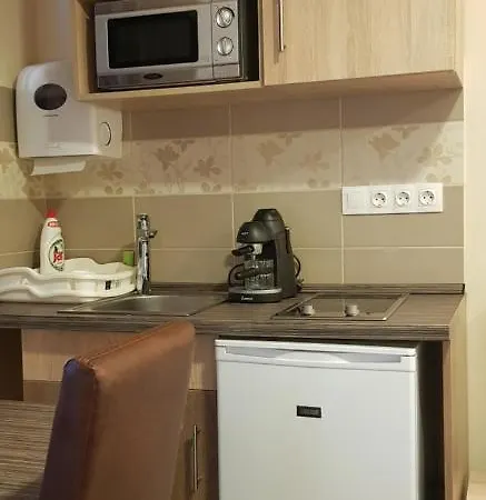 ベッド・アンド・ブレックファスト Panzio 3*