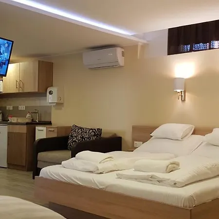 Bed & Breakfast Panzio 3*