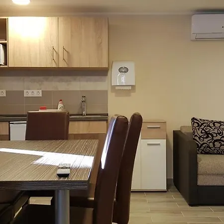 Bed & Breakfast Panzio 3*